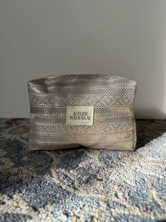 Petite précieuse en Mensouj ligne doré blanc