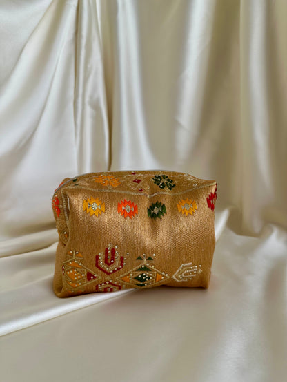 Broderies kabyles petite trousse