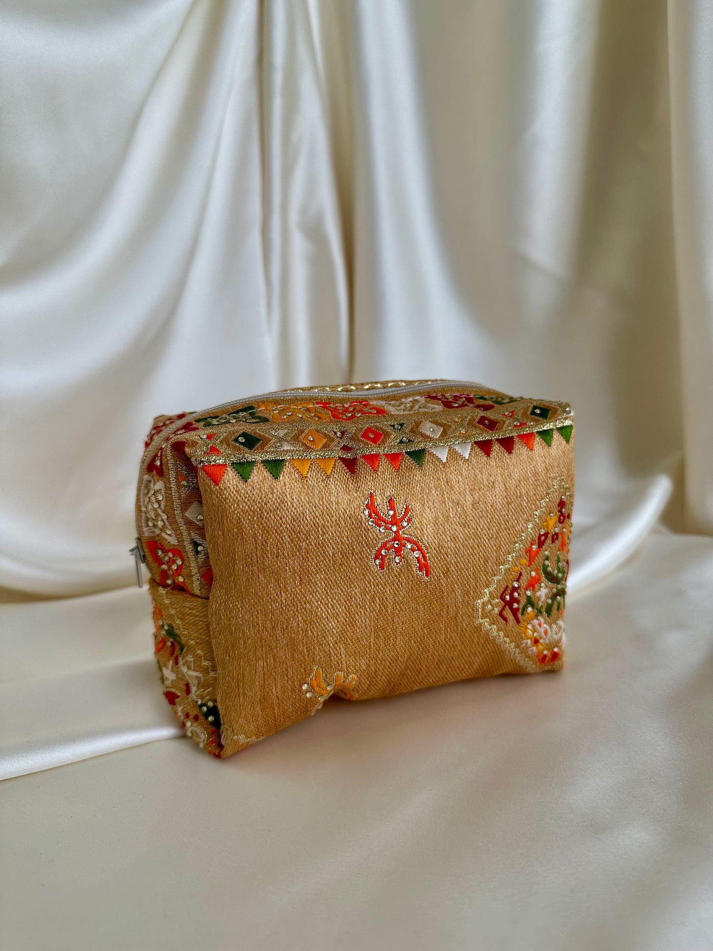 Broderies kabyles petite trousse