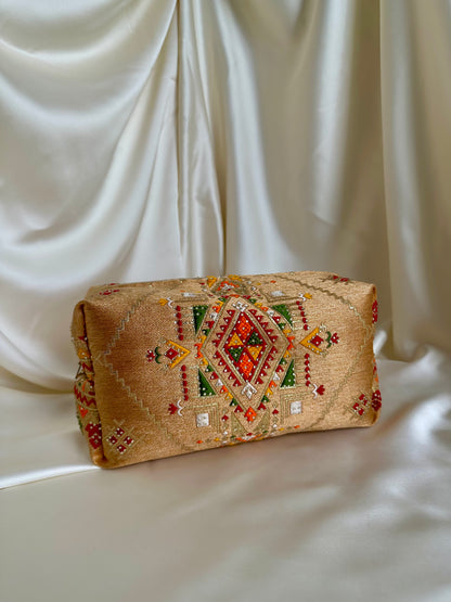 Broderies kabyles moyenne trousse
