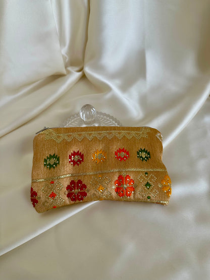 Broderies kabyles petite pochette