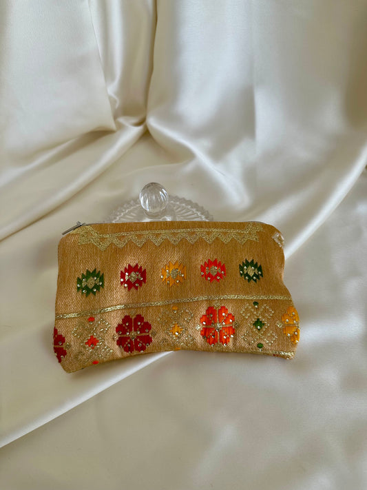 Broderies kabyles petite pochette