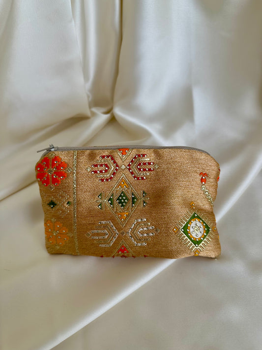Broderies kabyles petite pochette