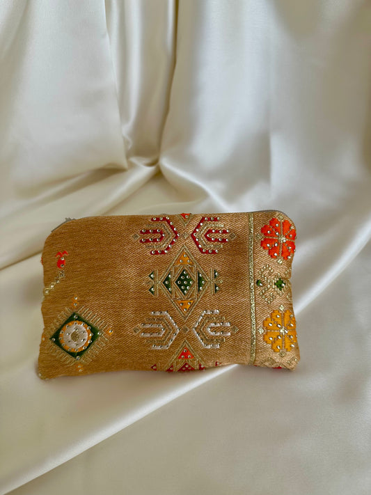 Broderies kabyles petite pochette