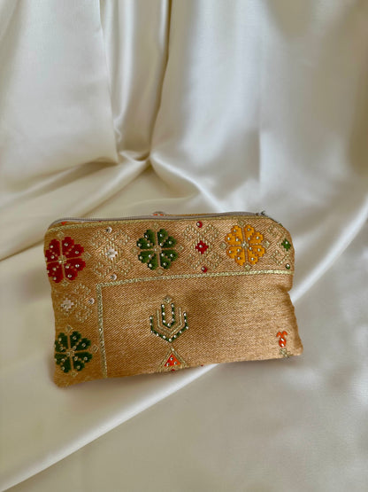 Broderies kabyles petite pochette